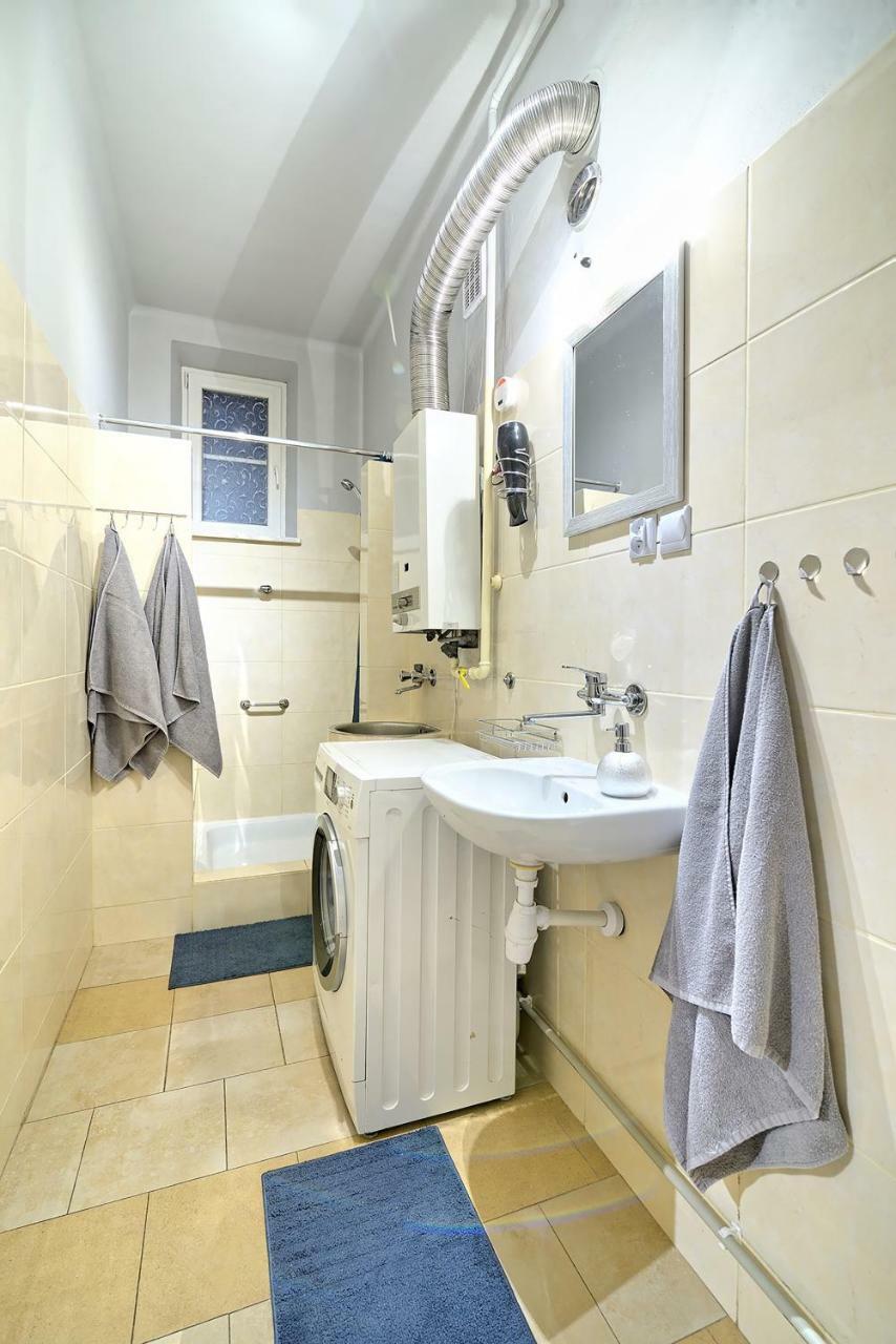 Luxury Retro Apartment, City Center, Wifi Краків Екстер'єр фото